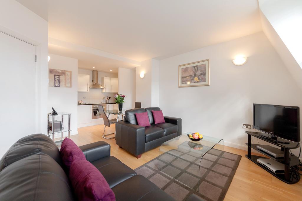 Roomspace Serviced Apartments - Groveland Court ロンドン 部屋 写真